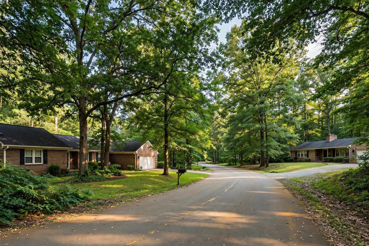 What Are Alpharetta Land Buyers Actually Paying For? Reading the Lot Ledger, the As-Is Discount and the New-Build Spread